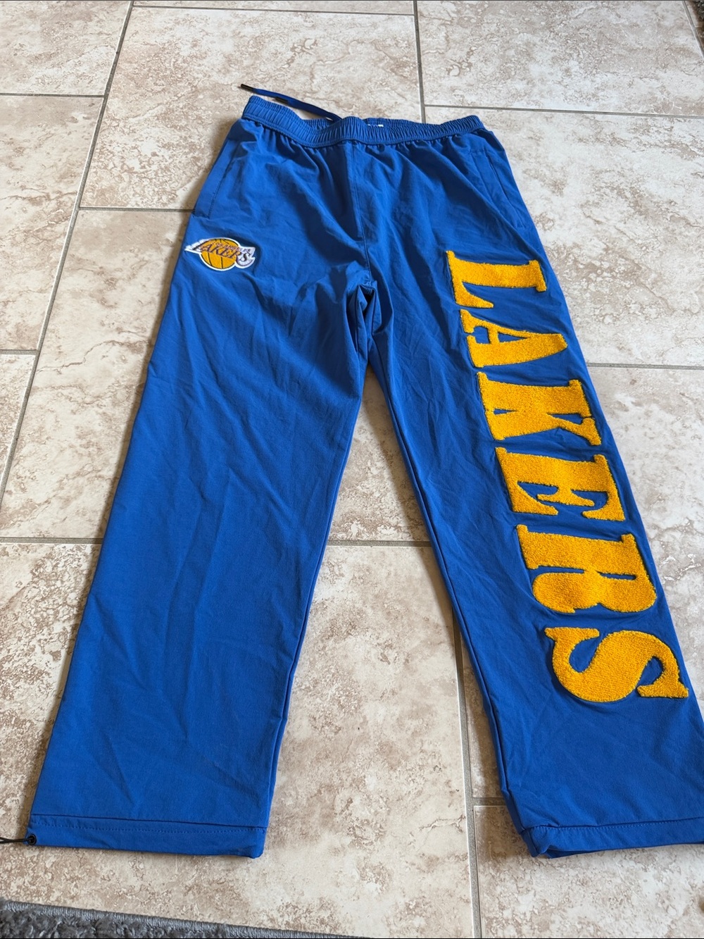 Youth large (?) lakers chenille pants adidas